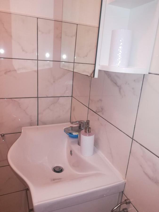 Apartment Matmar Senj  Bagian luar foto